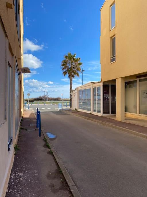 Appartement Proche De La Plage Saint-Pierre-la-Mer  エクステリア 写真