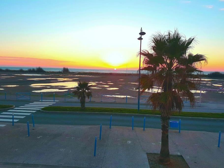 Appartement Proche De La Plage Saint-Pierre-la-Mer  エクステリア 写真
