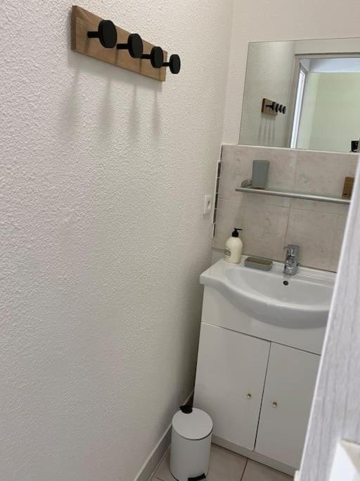 Appartement Proche De La Plage Saint-Pierre-la-Mer  エクステリア 写真
